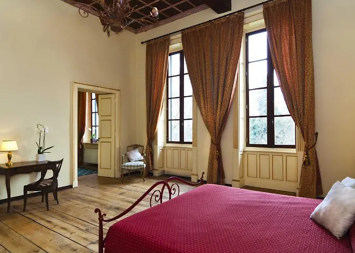 索雷尔别墅酒店 Colleretto Giacosa